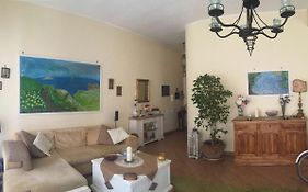 Mondello Lilla' Room